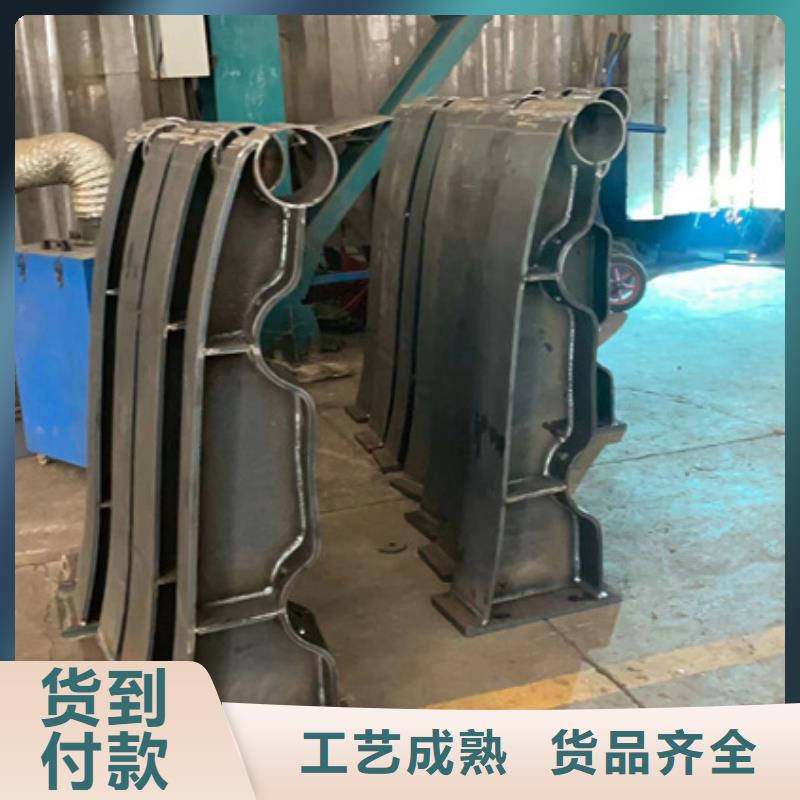 不锈钢复合管栏杆-多年大厂