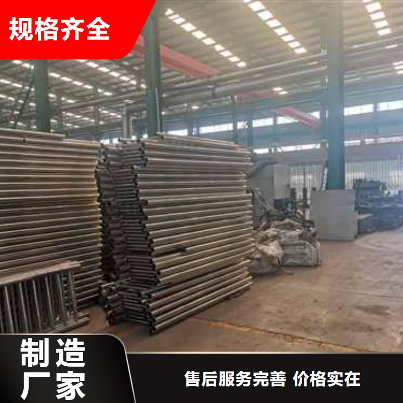 优选：灯光护栏基地