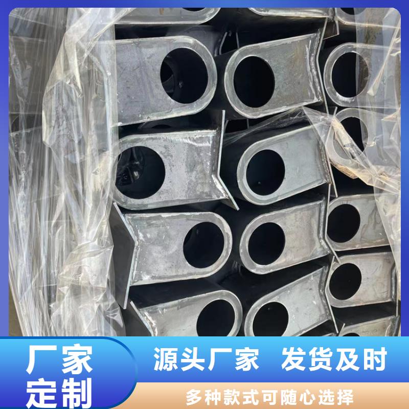 人行横道隔离栏厂家-现货足