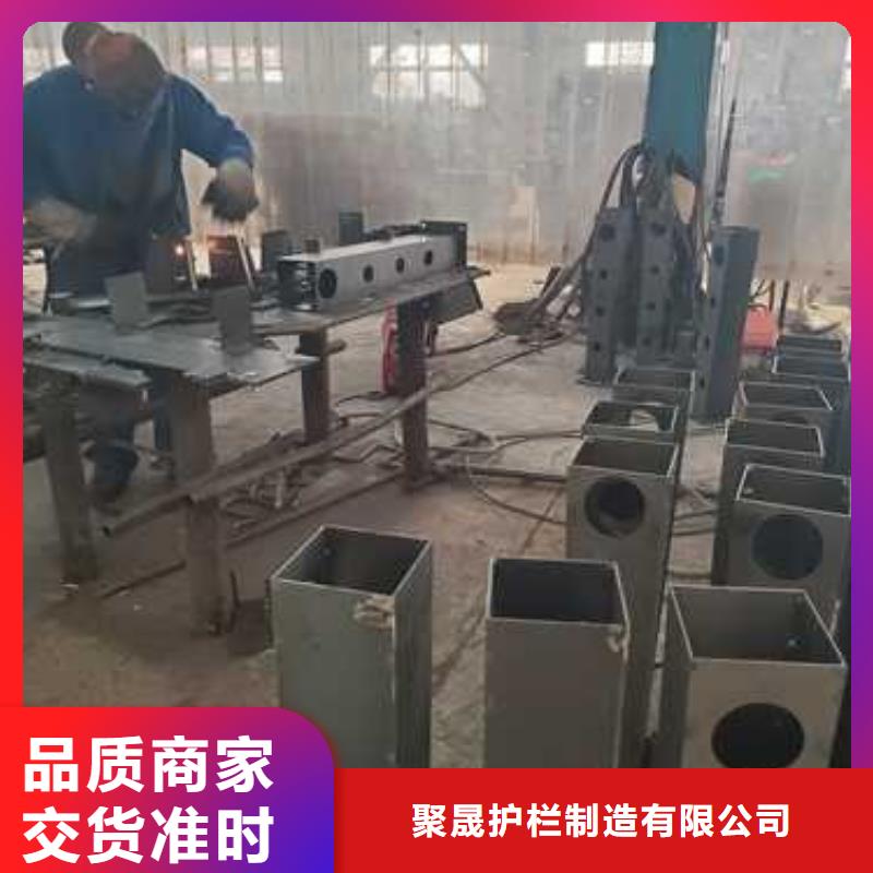 不锈钢碳素钢复合管护栏深受客户信赖
