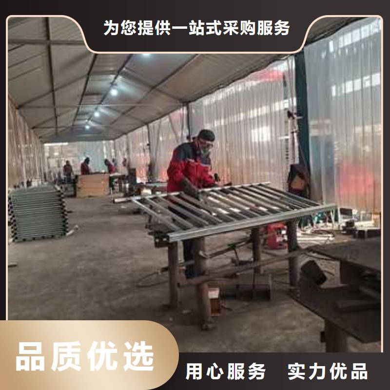 304桥梁护栏现场安装