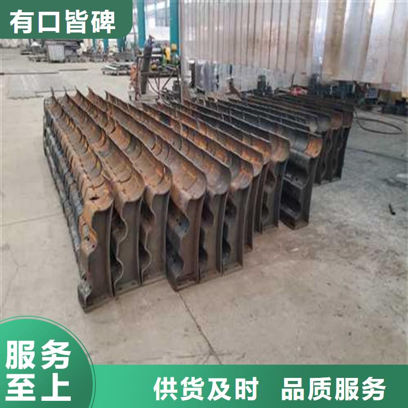 304桥梁护栏现场安装