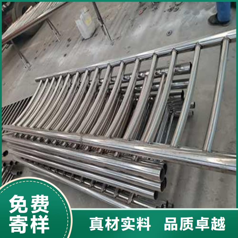 金属梁柱式中央防撞护栏厂家批发价格
