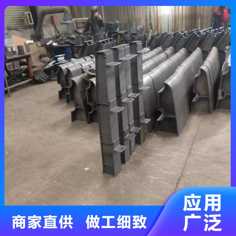 库存充足的灯光护栏基地