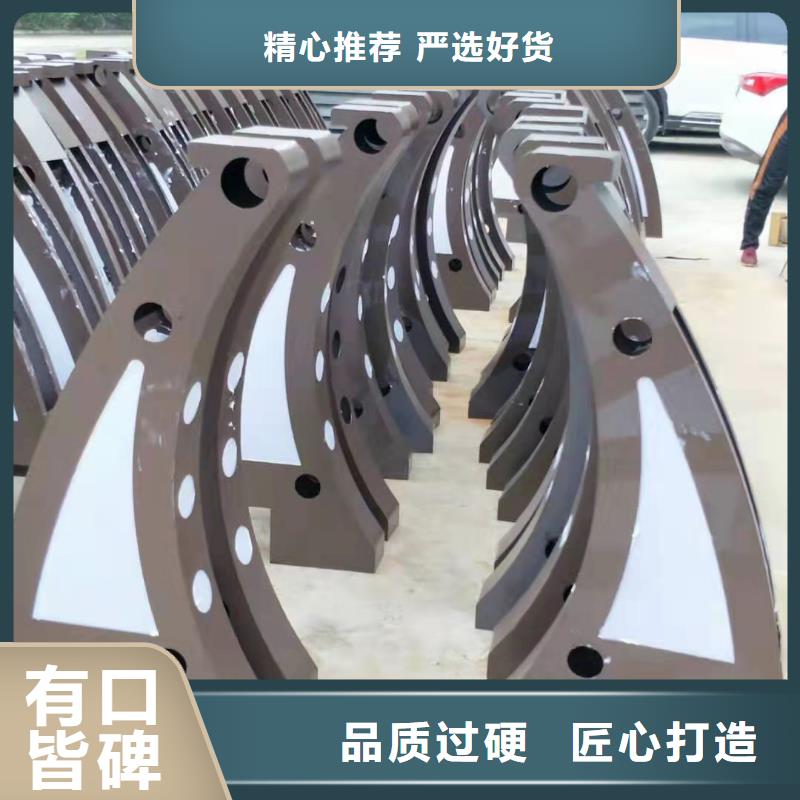 防撞钢板立柱防氧化生锈