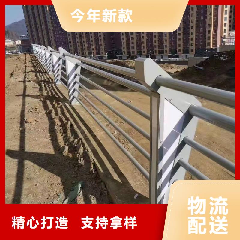 宁陵县桥梁护栏厂家来厂考察桥梁护栏