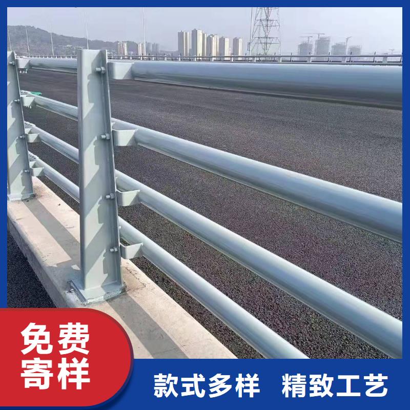 销售不锈钢防撞护栏_实力厂家