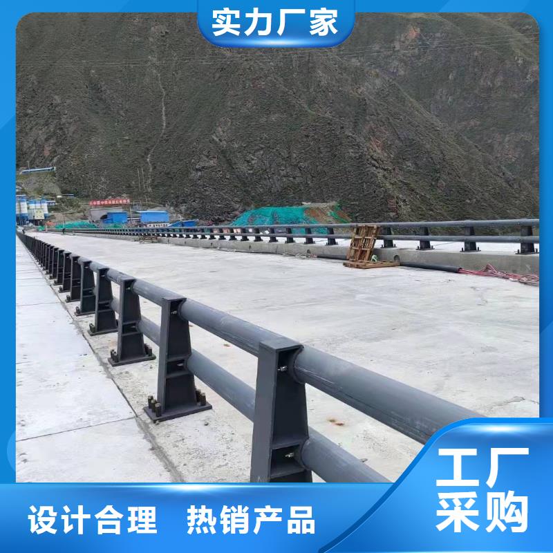 防撞护栏模板安装为您服务防撞护栏