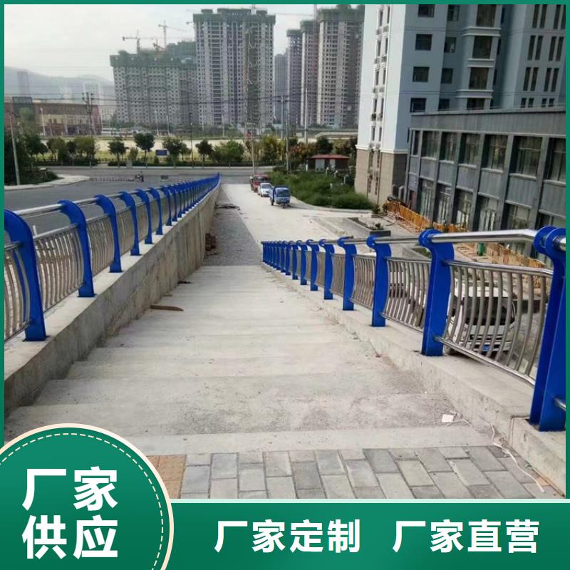 公路护栏立柱安装很方便