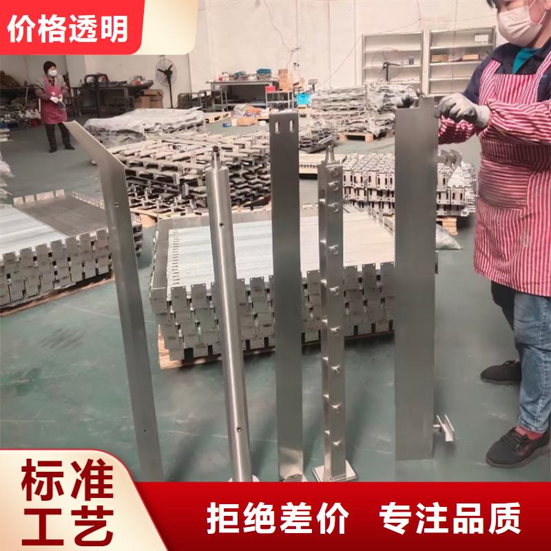 口碑好有实力价格便宜的防撞栏生产厂家