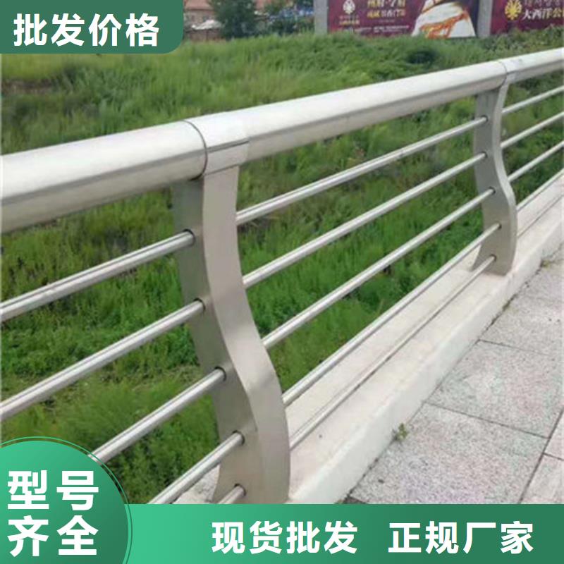 防撞钢板立柱道路灯光护栏