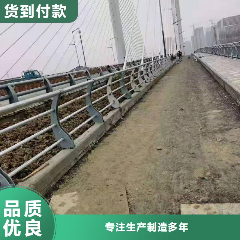 立柱_q235b波形护栏板质检合格出厂