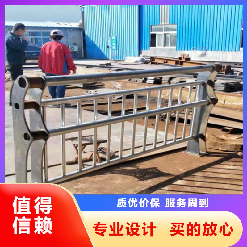 不锈钢复合管景观护栏现场测量制作
