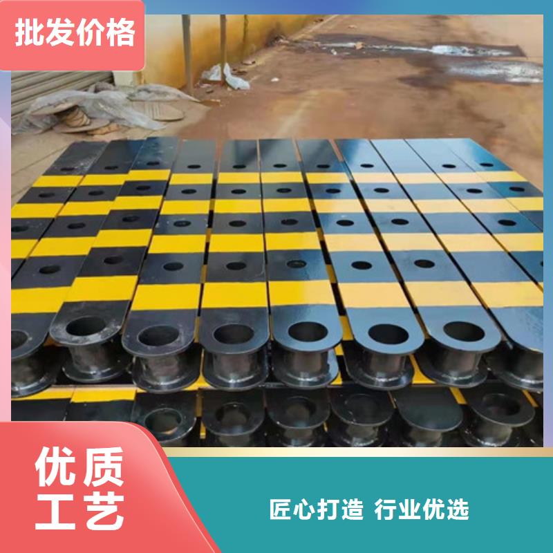 护栏 市政道路防护栏自有生产工厂