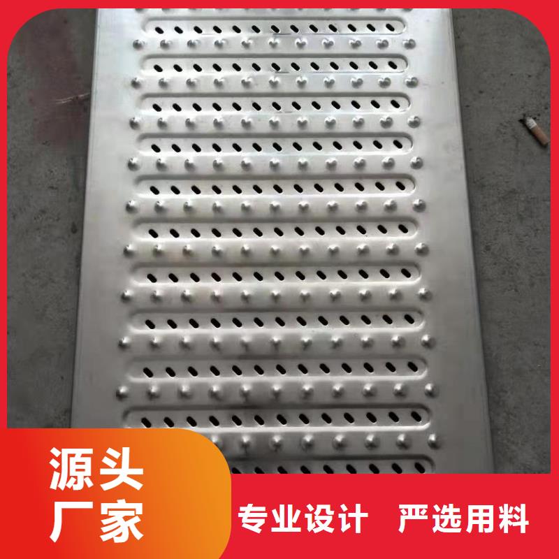 不锈钢盖板库存量大