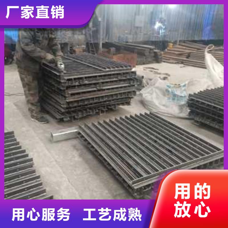 工程护栏大量库存