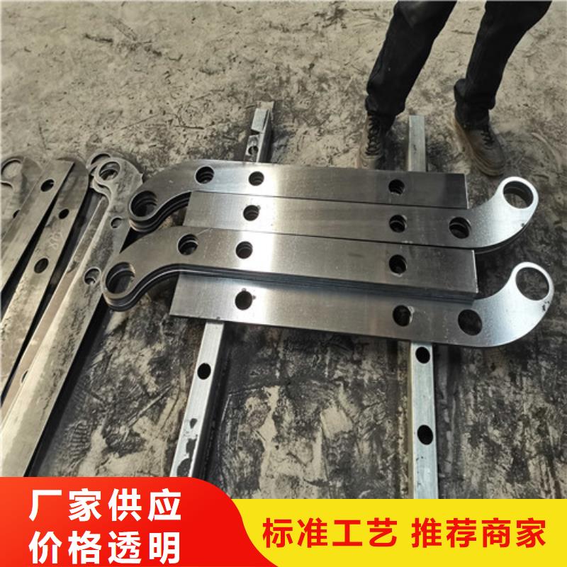 防撞钢护栏生产快速化