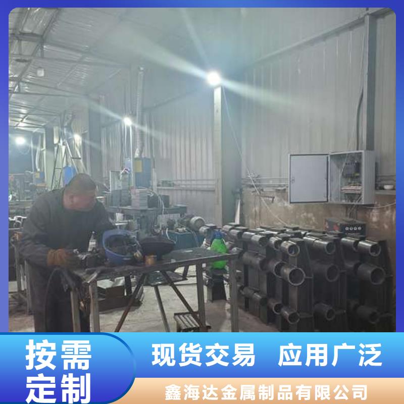 桥梁护栏法兰立柱欢迎电话咨询