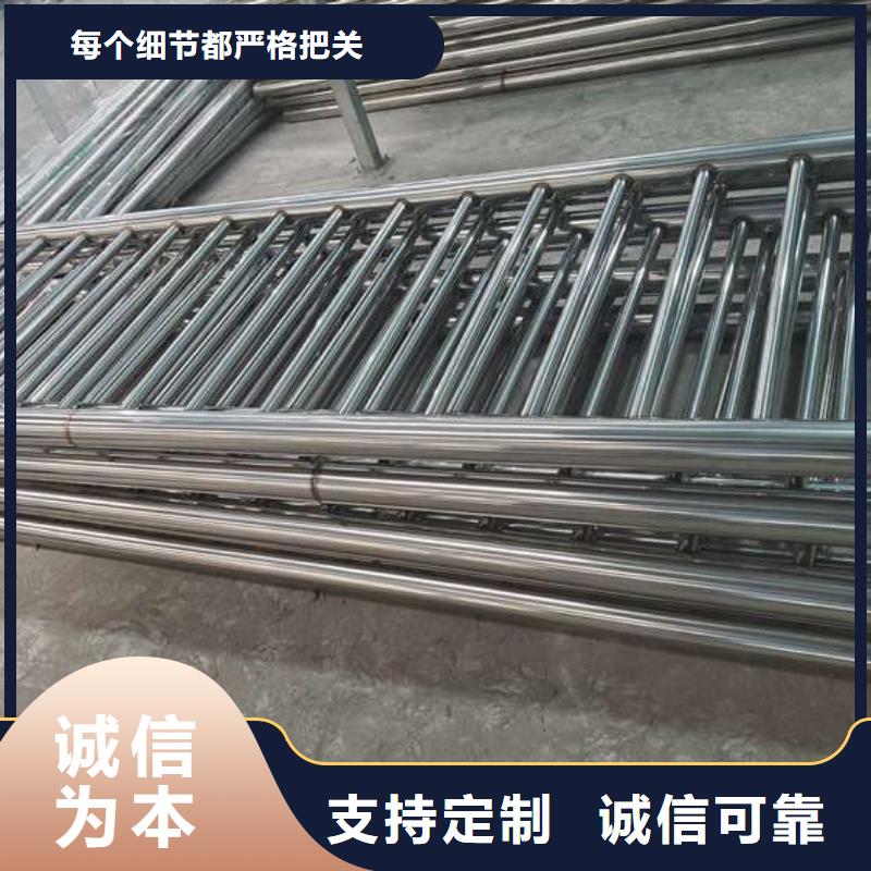 防撞护栏钢立柱实力厂家生产