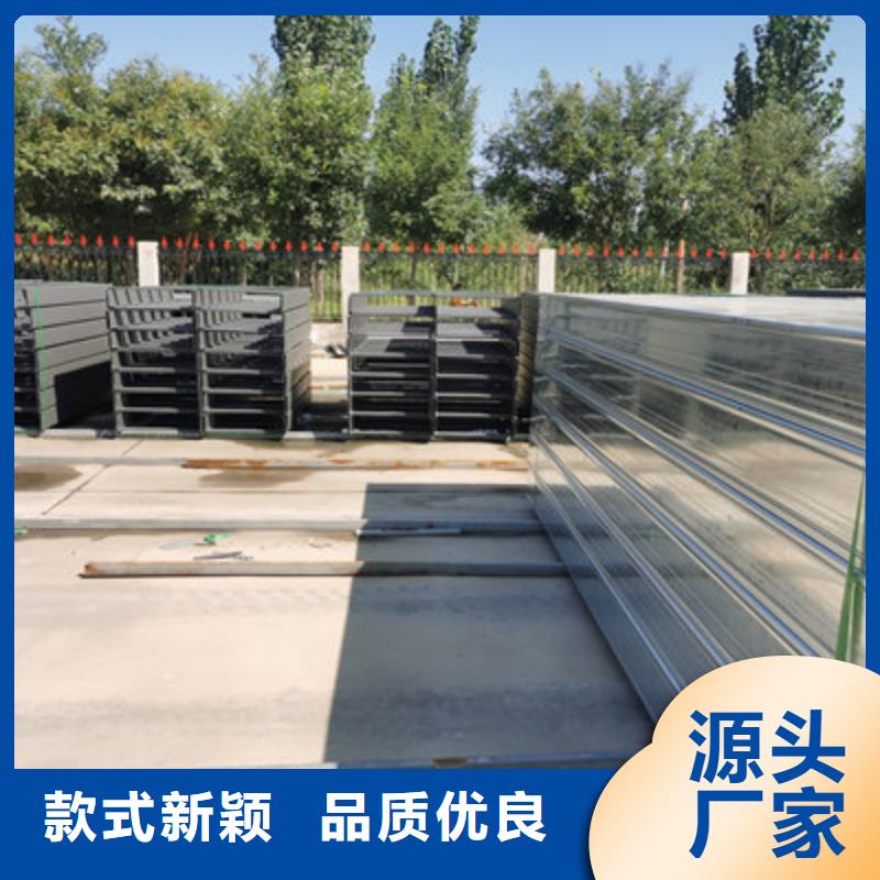 电缆桥架附近的工厂刚刚更新