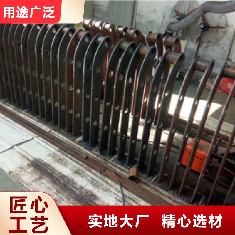 不锈钢碳素钢复合管桥梁护栏厂家直销多少钱
