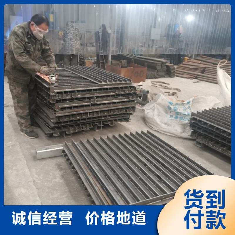 不锈钢碳素钢复合管护栏厂家-库存充足