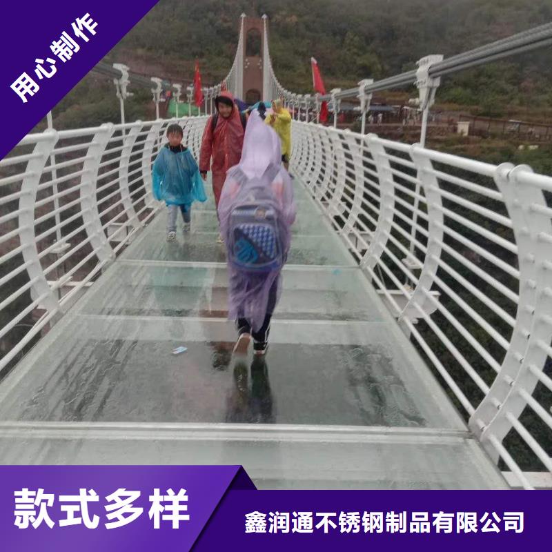 防撞立柱工艺精致