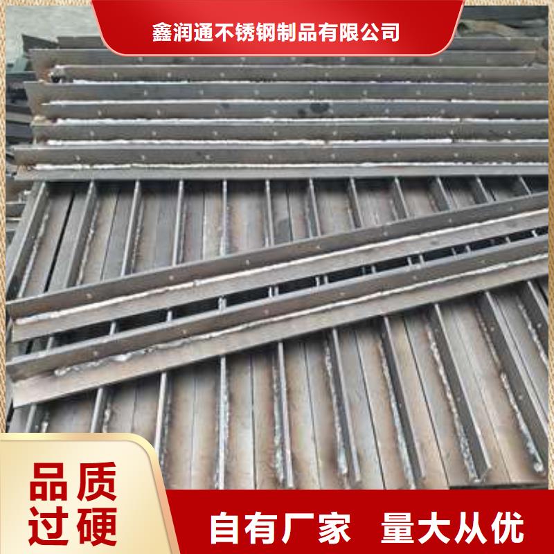 供应不锈钢桥梁护栏_优质厂家