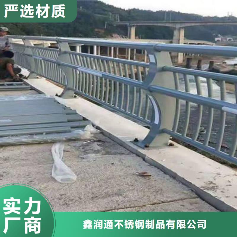 桥梁钢板立柱在线报价