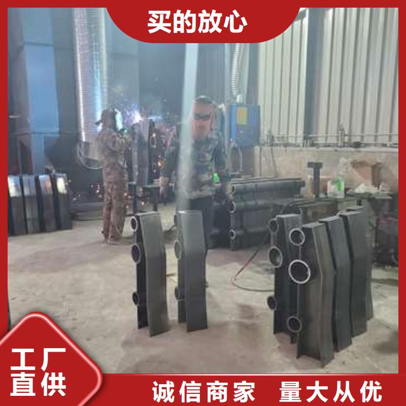 不锈钢防撞护栏立柱使用寿命长