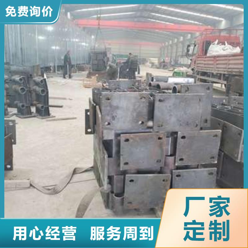 桥梁上的防撞护栏品质过硬