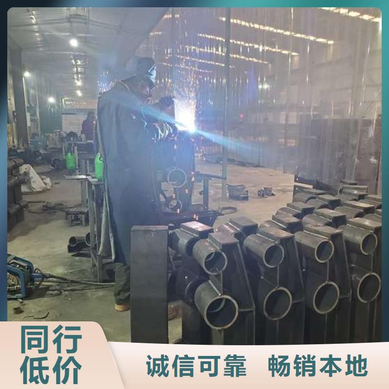 南京不锈钢复合管栏杆多少钱一米