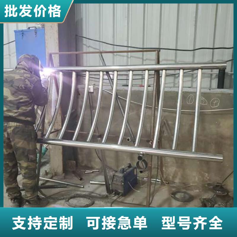 防撞护栏钢立柱畅销全国各地