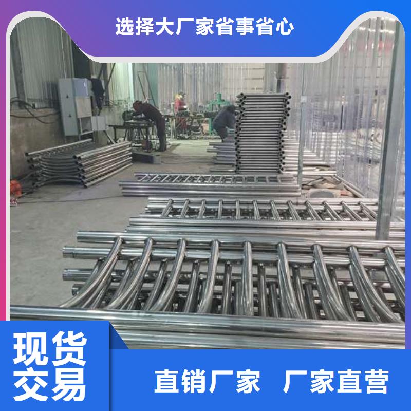 护栏灯光防撞护栏厂家十分靠谱