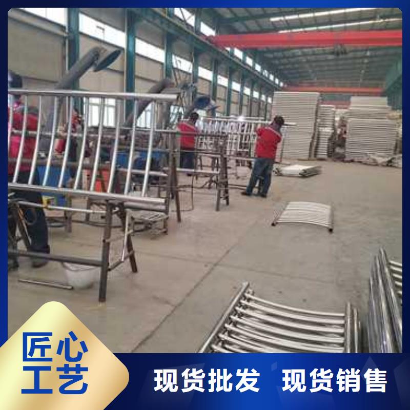 选购不锈钢复合管桥梁护栏可按需定制