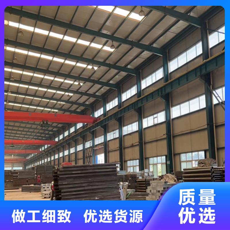 桥上四横梁防撞护栏现货库存大