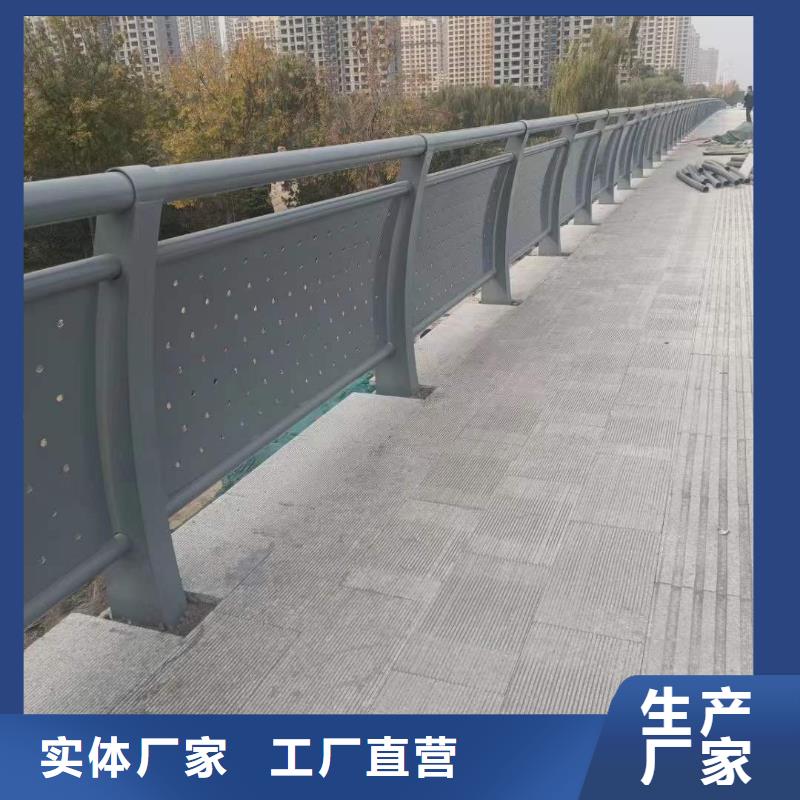 丹巴钢背木护栏