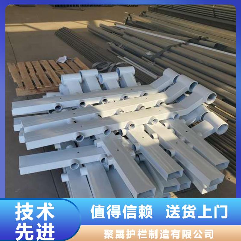 不锈钢复合管隔离护栏产品实拍图