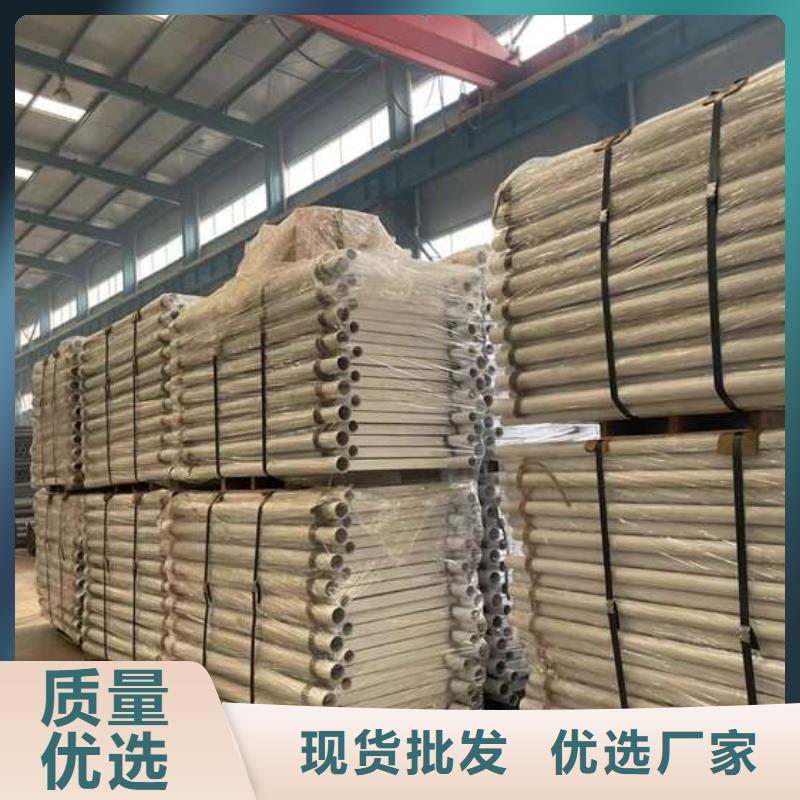 护栏准时交付