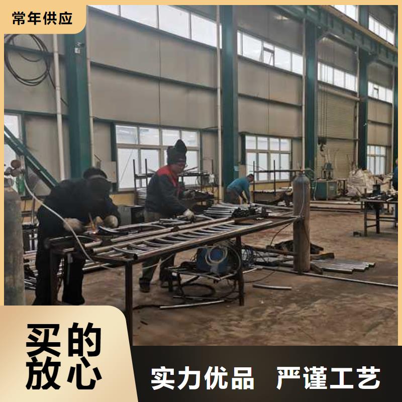 道路护栏敢与同行比服务