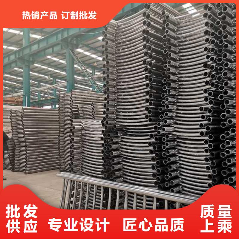 有现货的
城市天桥护栏
生产厂家