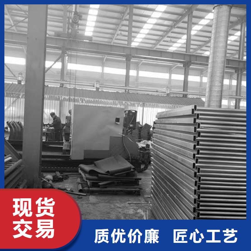 不锈钢桥梁防撞护栏价格-生产厂家