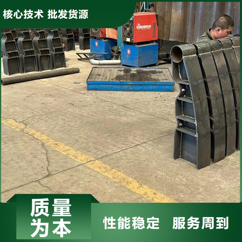 本地公路灯光护栏生产厂家