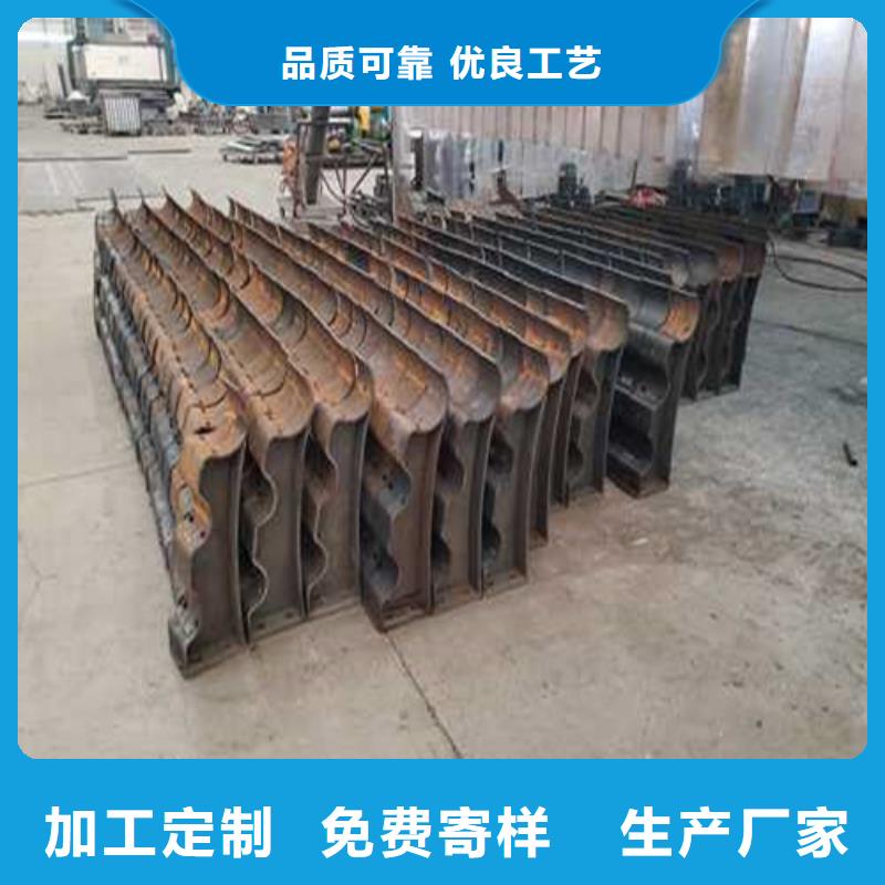 磐石
护栏厂家电话
