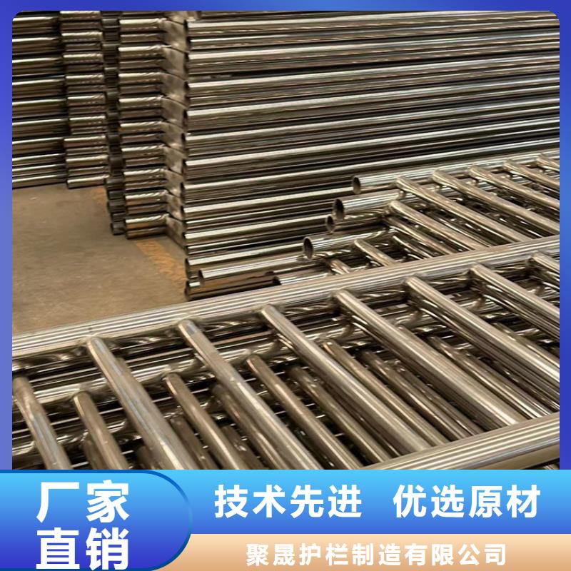 公路上的护栏厂家实时报价