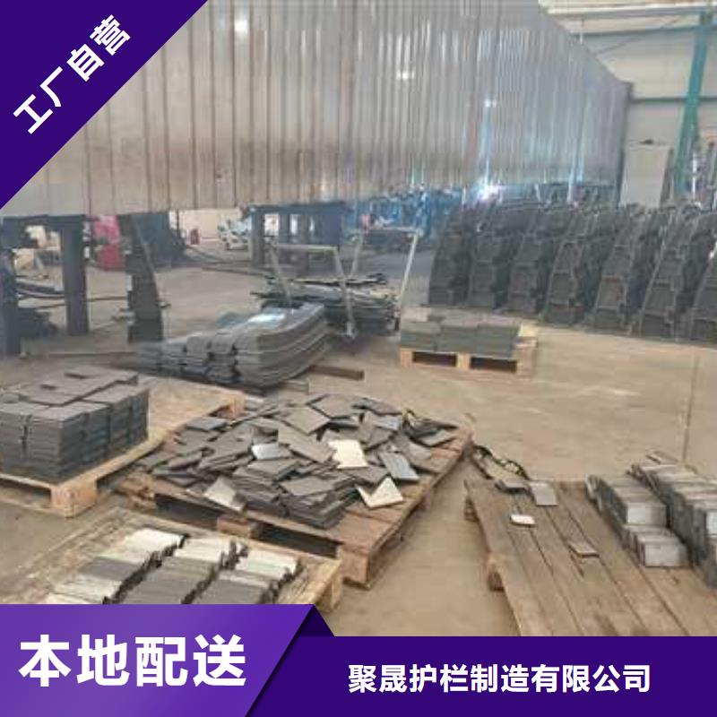 公路上的护栏质量保证