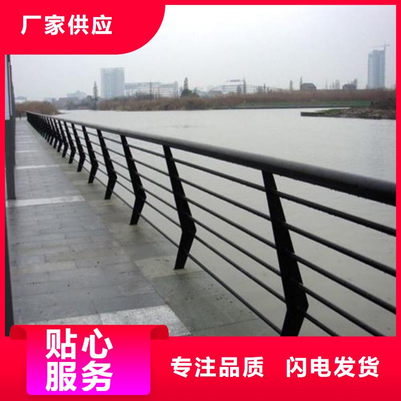 灯光护栏桥梁防撞护栏追求细节品质