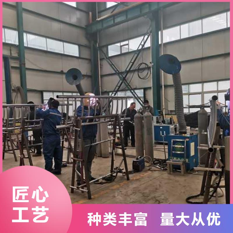 灯光护栏市政道路防护栏专注产品质量与服务
