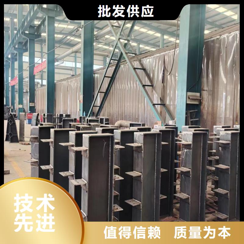订购喷塑防撞护栏怎么选？