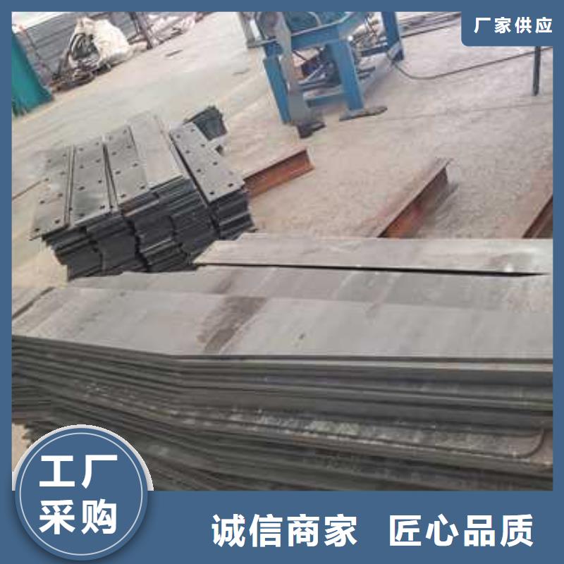 不锈钢碳素钢复合管护栏国道抗冲击围栏好产品价格低